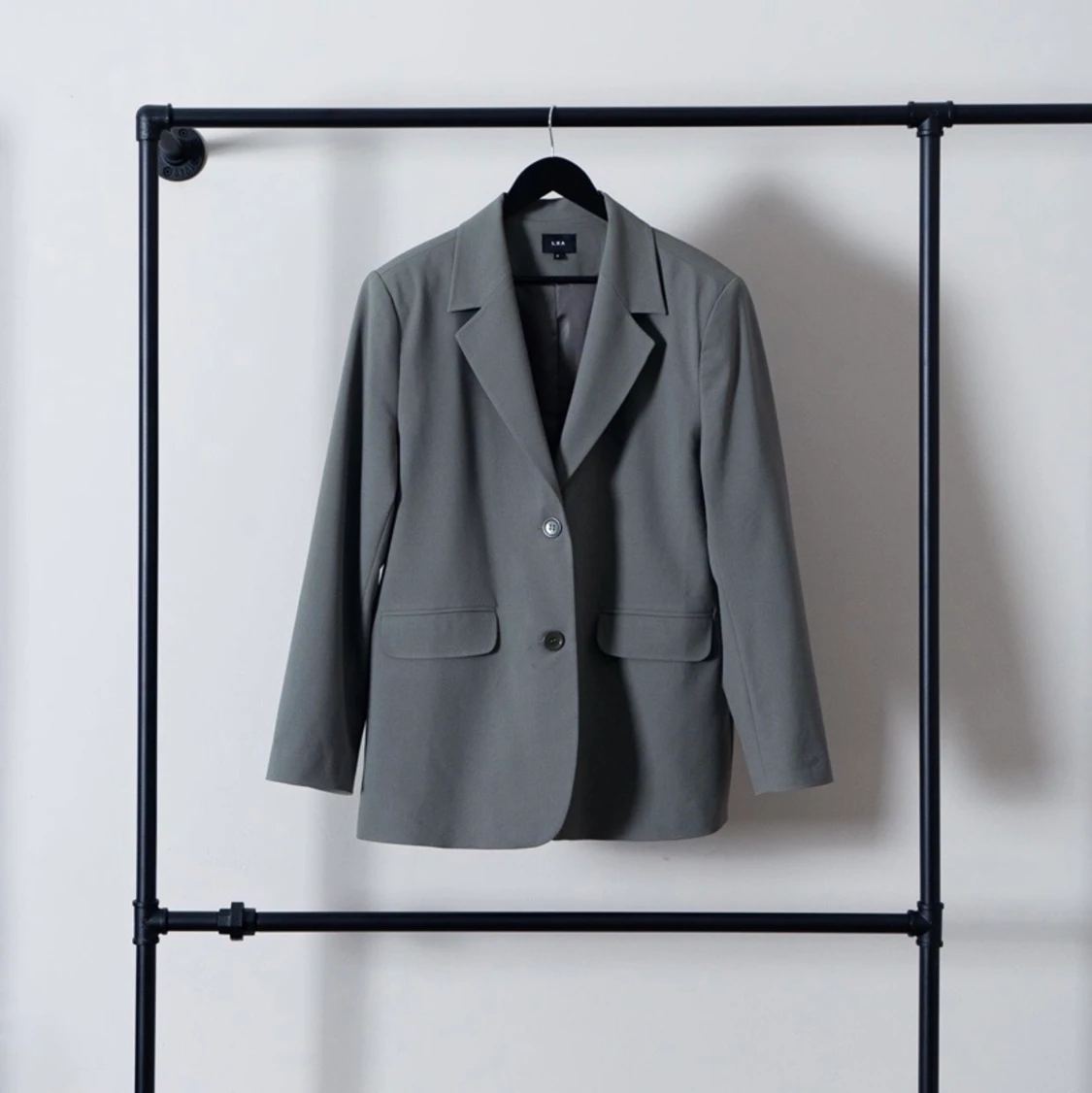 Oversized blazer i färgen khaki från lxa - 90