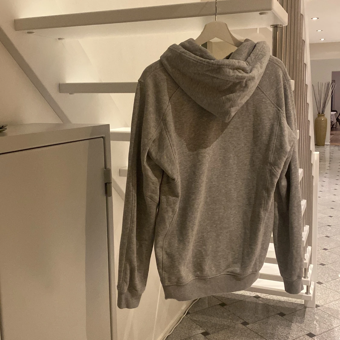 Peak performance hoddie - 90