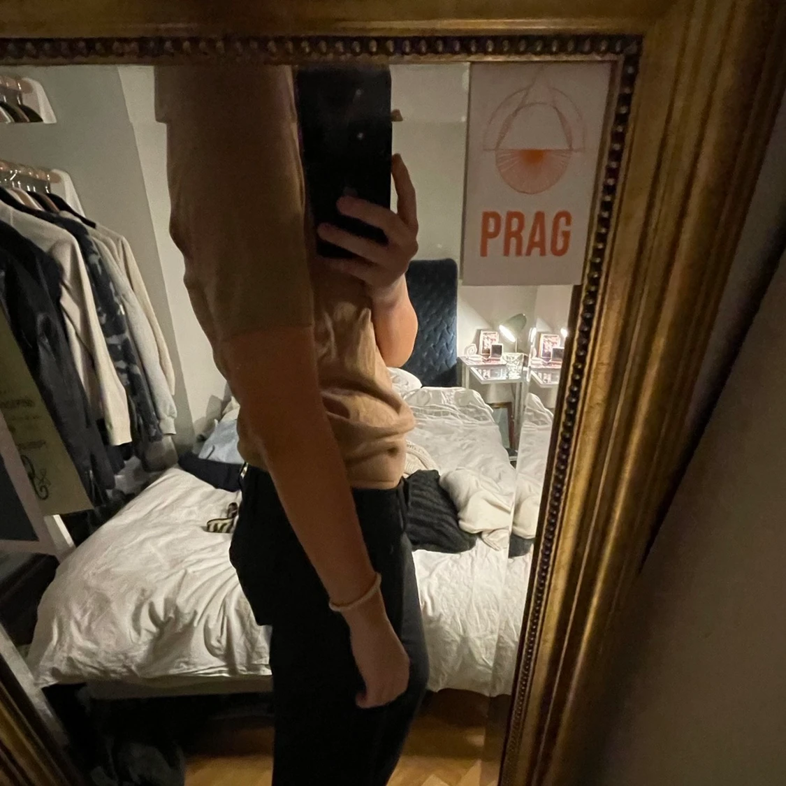 Brun stickad t-shirt - 90