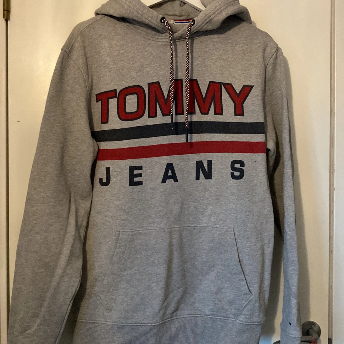 Tommy jeans hoddie storlek M