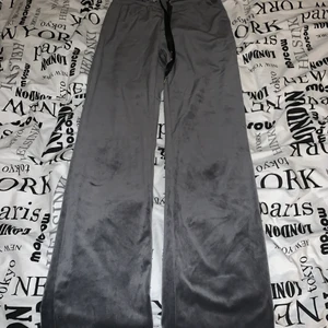 Mjukis byxor - Kommer ej till användning.