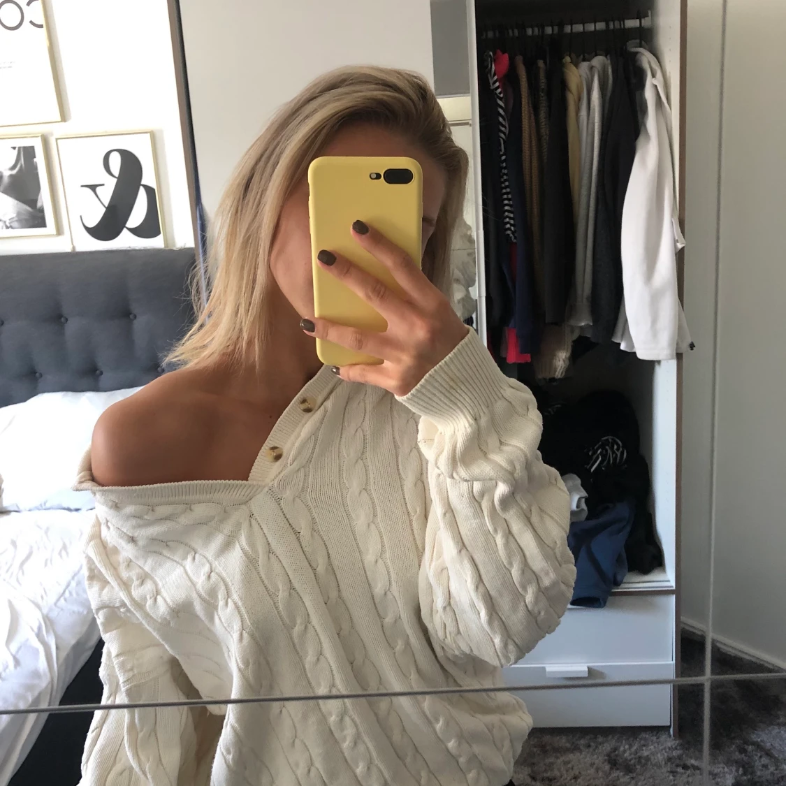 Ribbad stickad vit tröja - 90