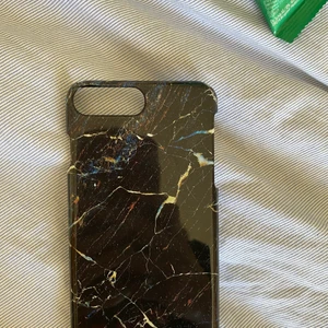 Ideal of sweden - Ideal of sweden skal. Ett litet märke vid kanten på den som man kan se i tredje bilden. Annars bra skick