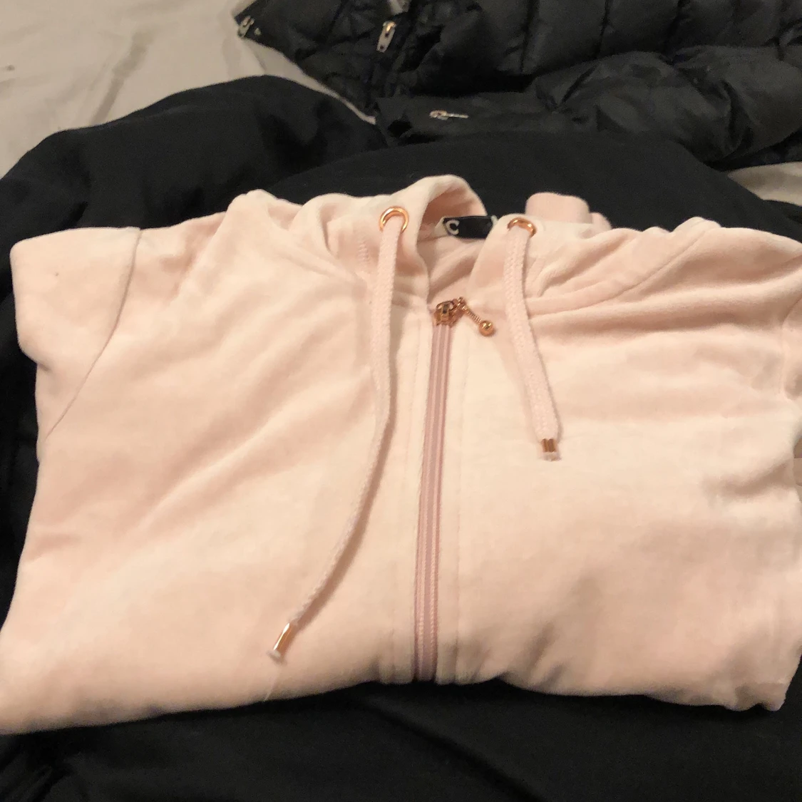 Från cubus. skulle passa för dom som har stl xs men passar även stl s