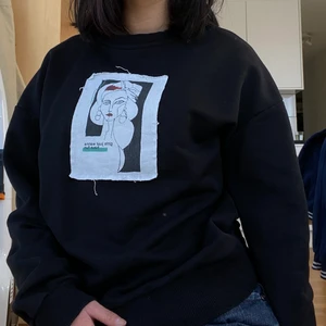 Oversized sweatshirt! - En helt oanvänd sweatshirt från NAKD😍😍 i storlek xxs men extremt oversized så passar mellan xs-m! 