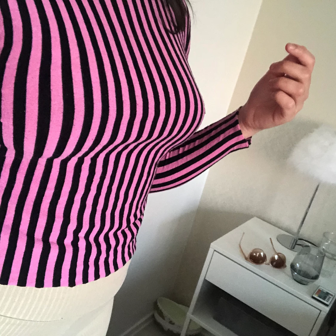 Rosa/svart randig tröja - 90