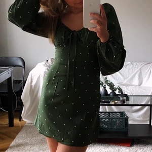 Supersöt klänning - Storlek S. Köparen betalar för frakten 💕