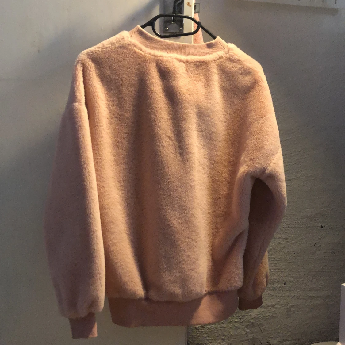 En fluffig tröja💕 - 90