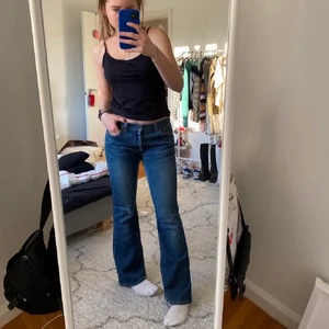 Levis jeans - Bootcut levis jeans! Gott skick! Köp direkt för 300 inkl frakt