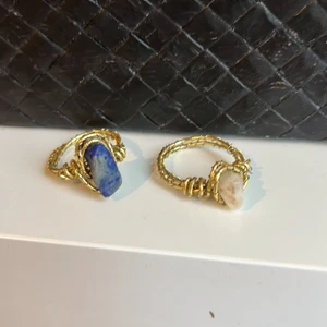 Egengjorda ringar - Jag gör egna ringar i denna stilen. Färgerna som finns att välja på är svart, vit, grå, glas, mörkgrön, ljusgrön, blå aktig (grå med blått stänk), orange, gul, rosa, lila, brun och rödbrun ❤️‍🔥❤️‍🔥