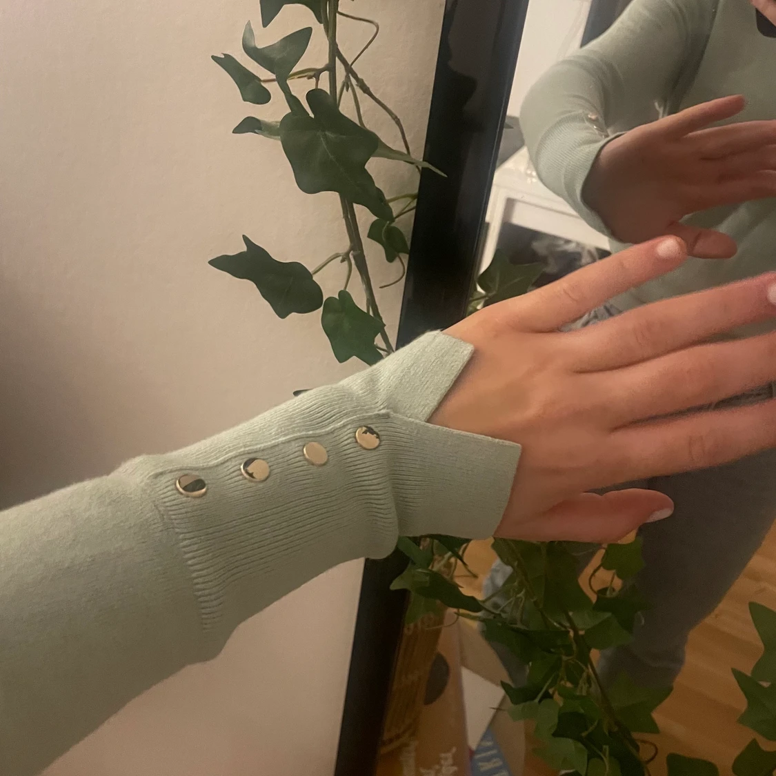 Ljusgrön tröja ifrån hm - 90