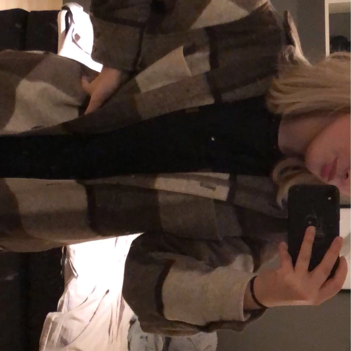 Brun/vit rutig rock, storlek S - 90