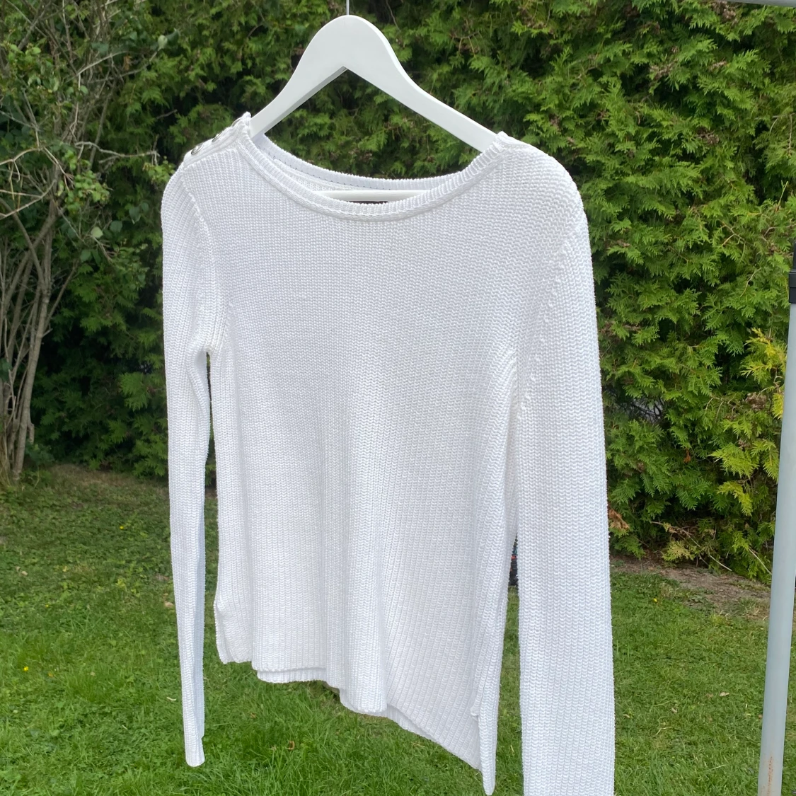 Vit stickad tröja - 90