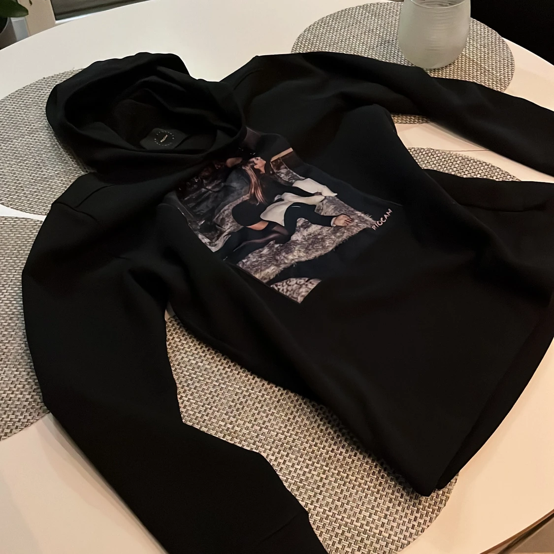 Limitato hoodie helt ny storlek M - 91