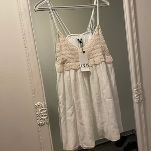 Klänning  - Storlek L/M PRIS 200kr