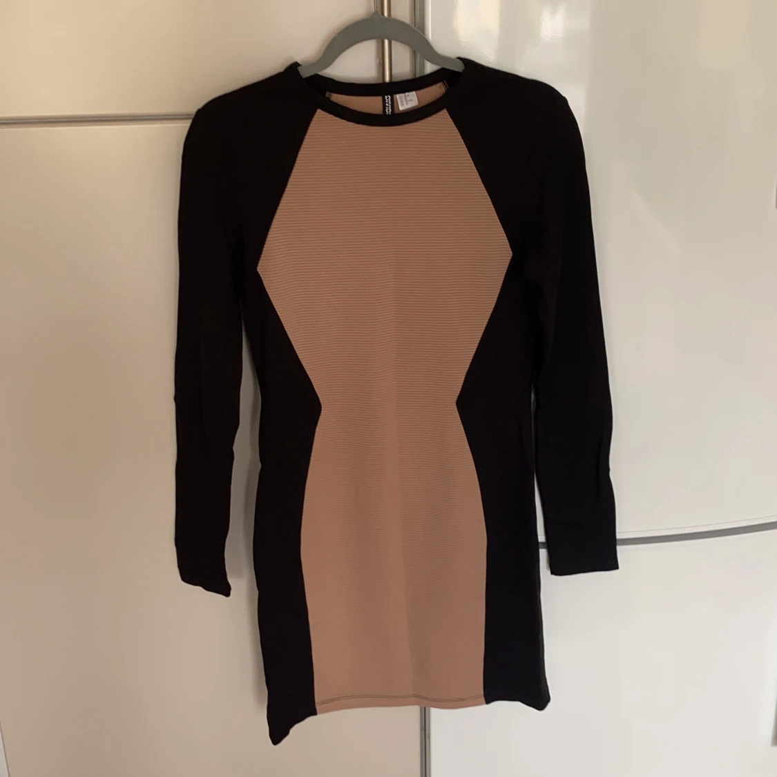 Helt ny klänning från HM, stl 40