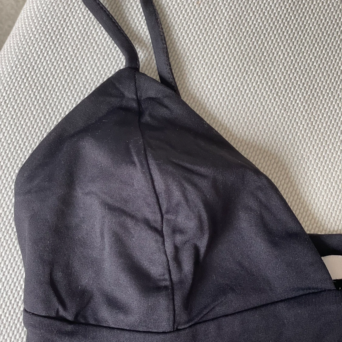 Crop topp - Svart Strl: S - 91