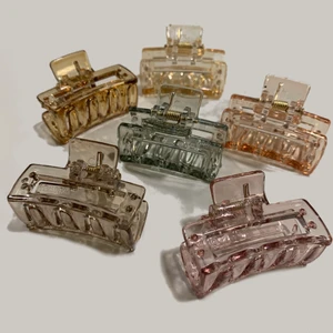 Hårklämmor - Superfina lite mindre hårklämmor😍 20kr/st✨