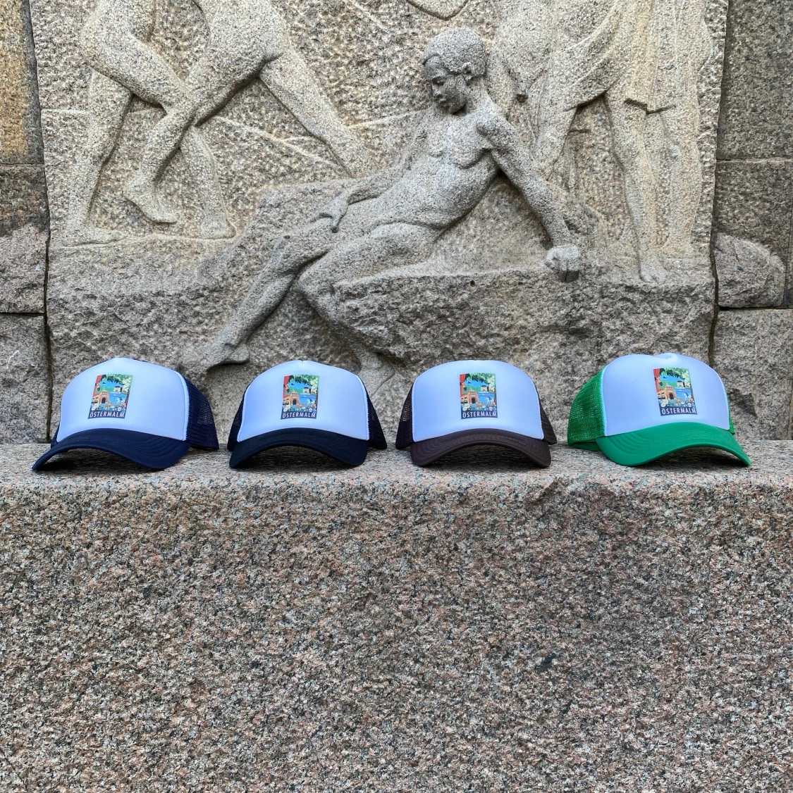 Schyssta kepsar till sommaren