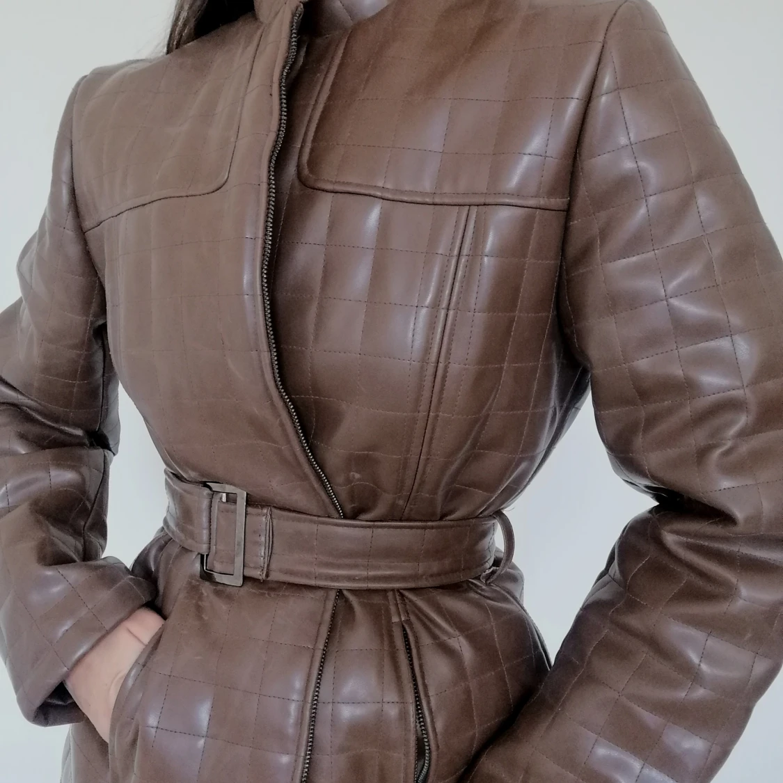Vintage Brown Coat - 91
