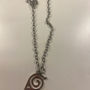 Silver halsband  - Naruto halspand. Köpte 2
