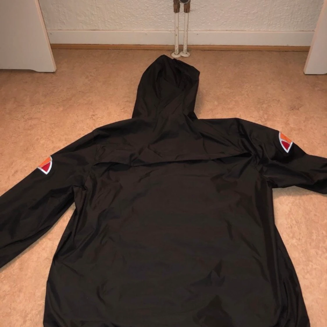 Ellese al acera  - 91