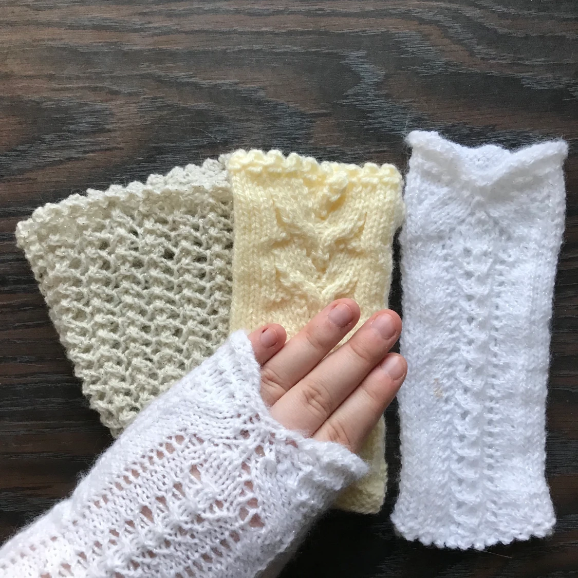 Stickade handledsvärmare - 90