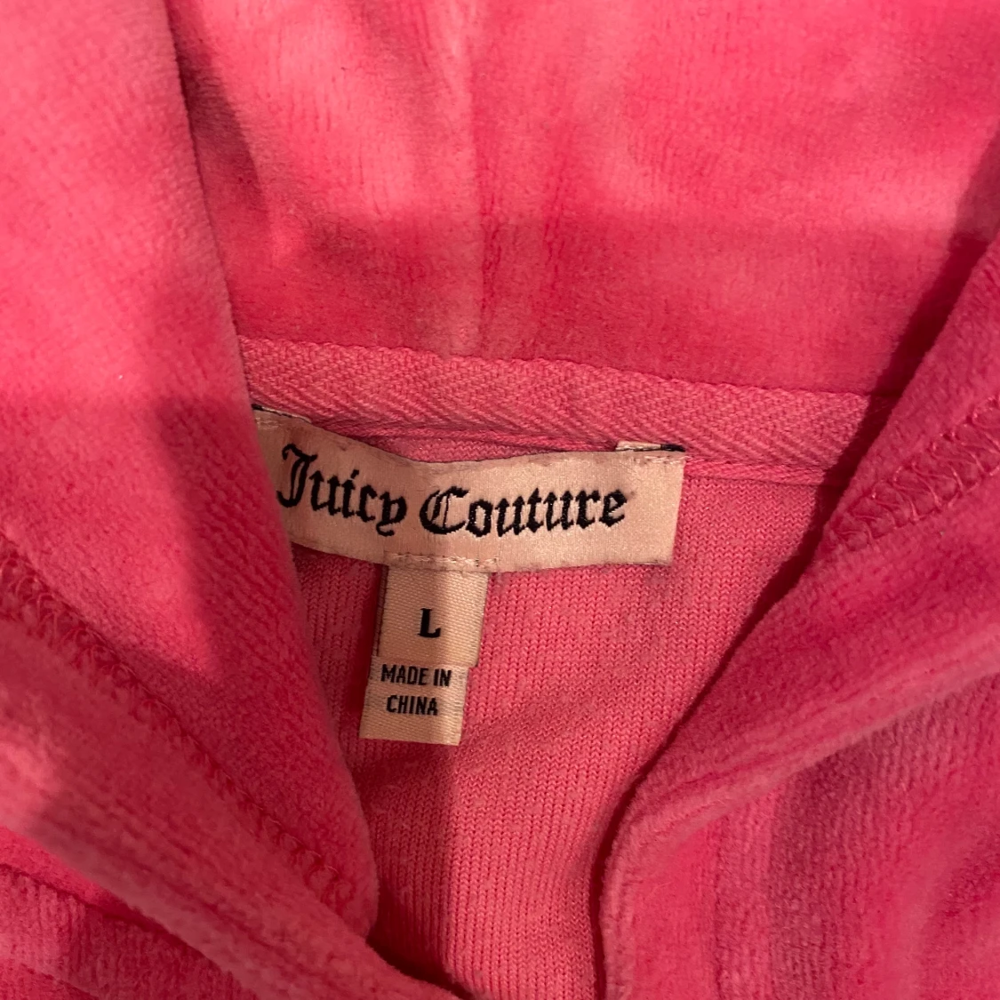 Juicy couture hoodie in perfect condition  - 90