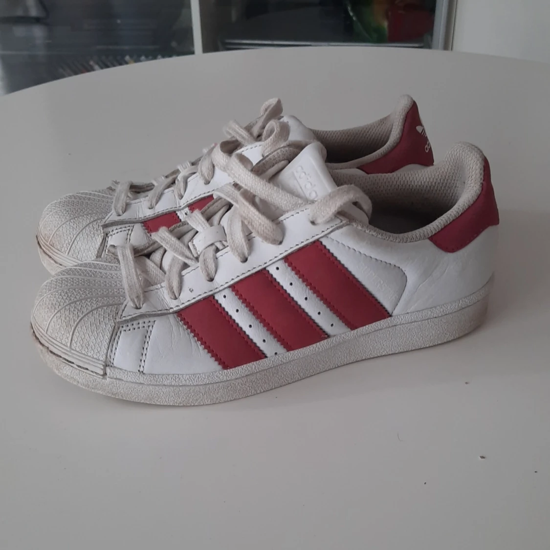 Adidas skor  - 90