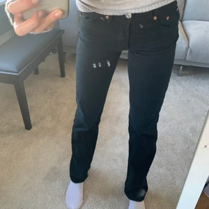 Zara midwaist jeans straight leg - Säljer mina superfina Straight leg jeans från zara😍😍