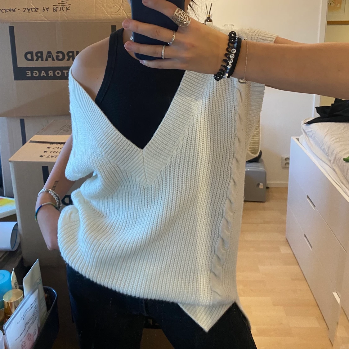 Stickad väst strl. M! - 90