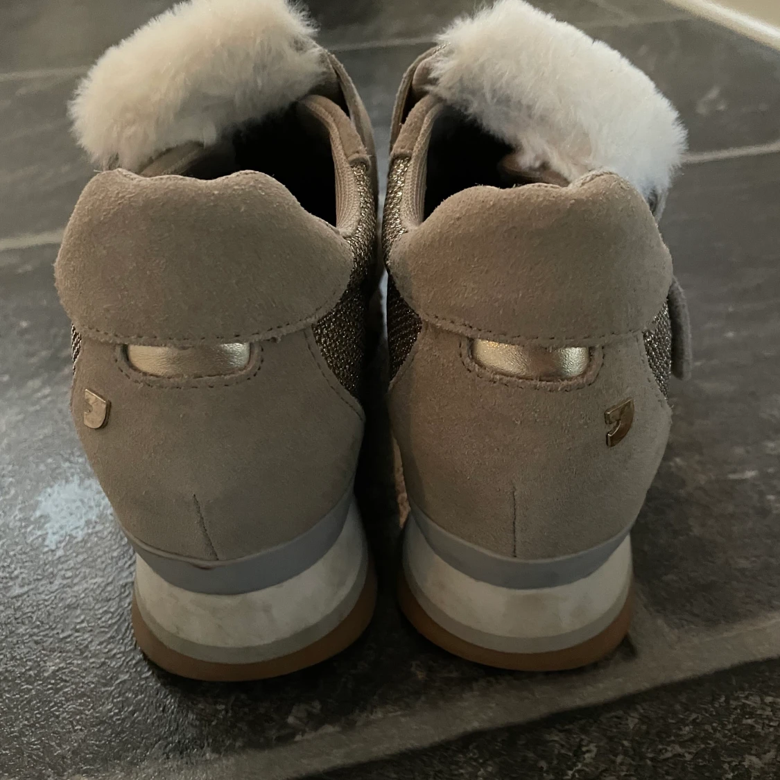 Skor storlek 37 - 90