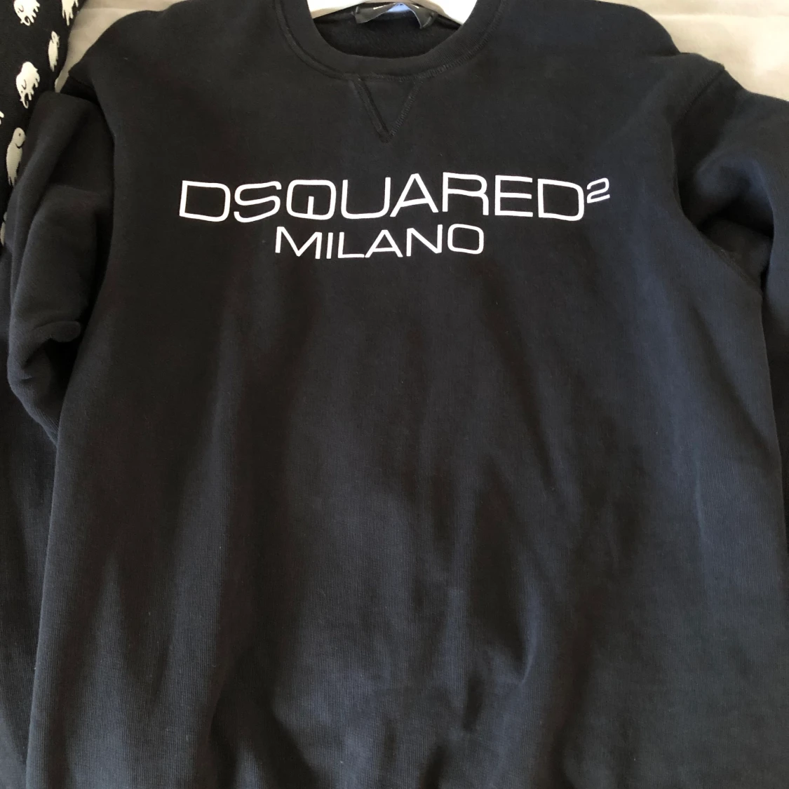 Svart Dsquared2 tröja storlek Small - 90