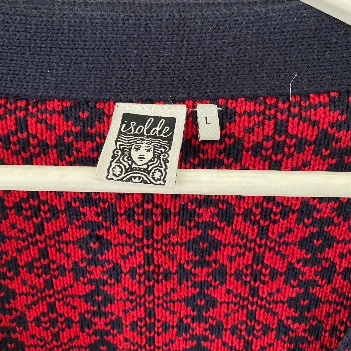 Mönstrad kofta strl L - 91