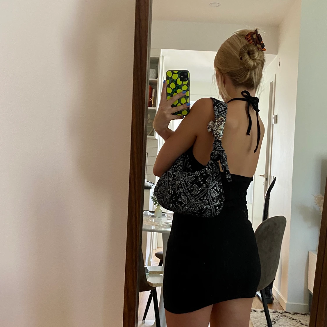 Svart klänning - 90