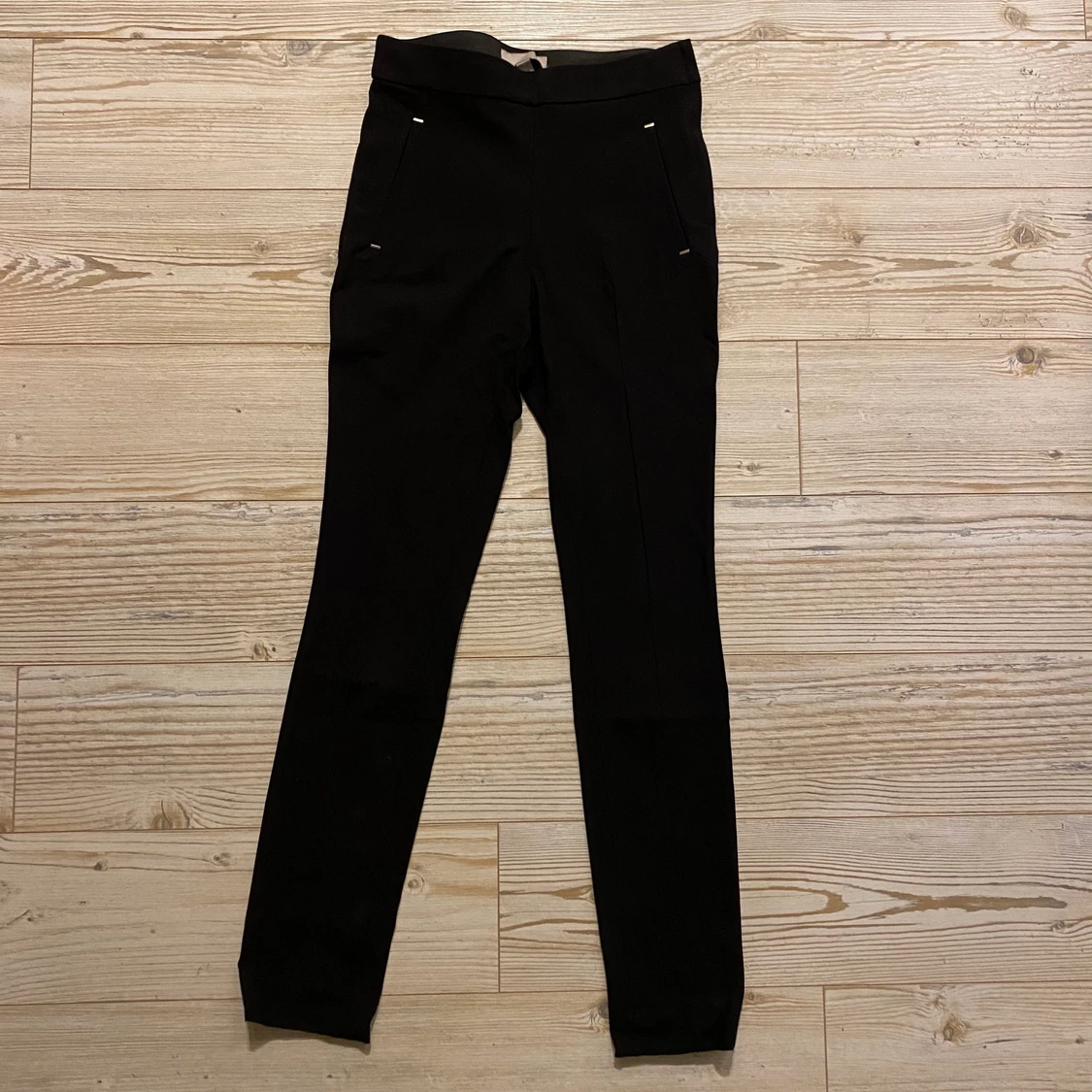 TVÅ par kostymbyxor 