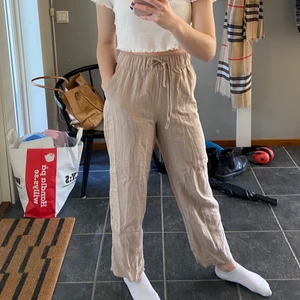 Linnebyxor - Helt nya men har två par så säljer dessa. Frakt INGÅR :)