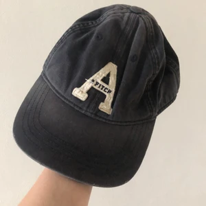 Keps Abercrombie  - Navy blå keps från A&F 💫⭐️