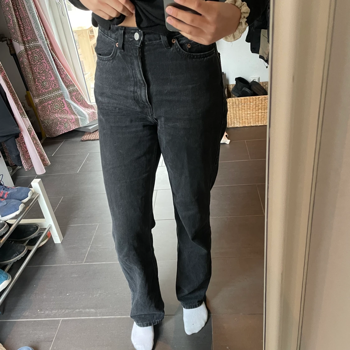 Weekday row jeans strl 27/32 - 91