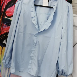 Ny blus!  - Helt ny blus. Prislapp kvar. Nypris 190kr 