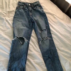 Populära Gina jeansen💕💕 - Aldrig använda, populära Gina jenasen i en mellanblå färg💕