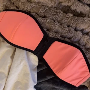 Bikini bh - Bikini bh som tyvärr inte kommer till någon användning, bra skick! 