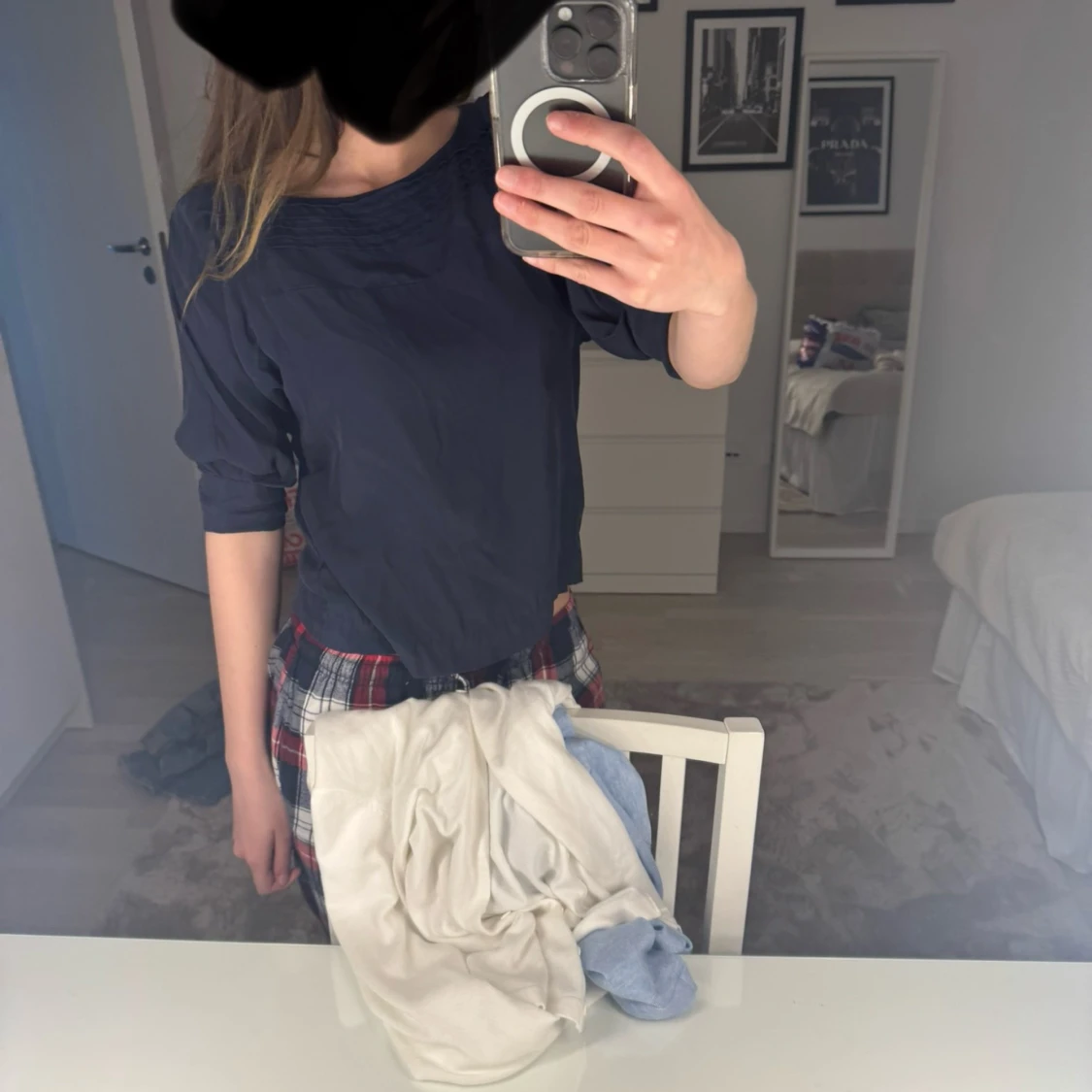 Mörkblå topp med trekvartsärm - 1