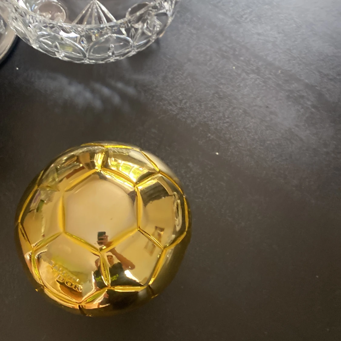 Säljer för att jag inte är lika intresserad på fotboll längre  - 1