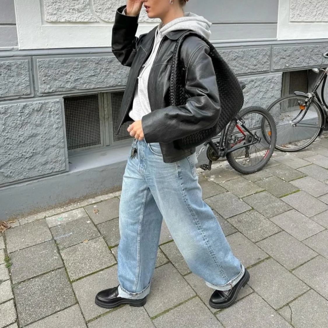 Svart bomberjacka - 1