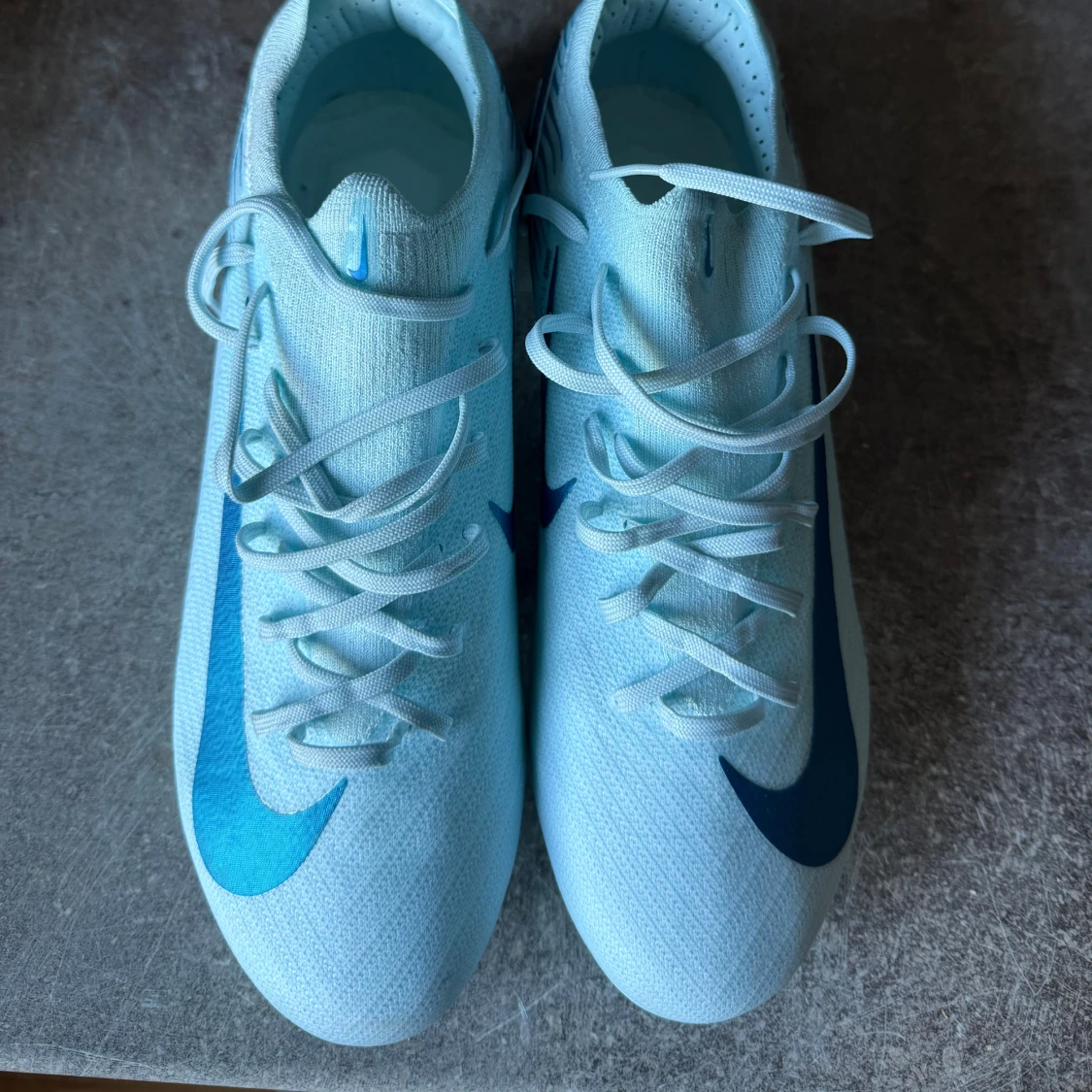 Nike fotbollsskor i ljusblått - 3