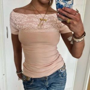 Spetstopp  - Så snygg spetstopp ! Kom gärna med prisförslag!! 