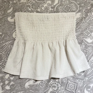 Tubtopp Gina tricot - Peplum Tubtopp