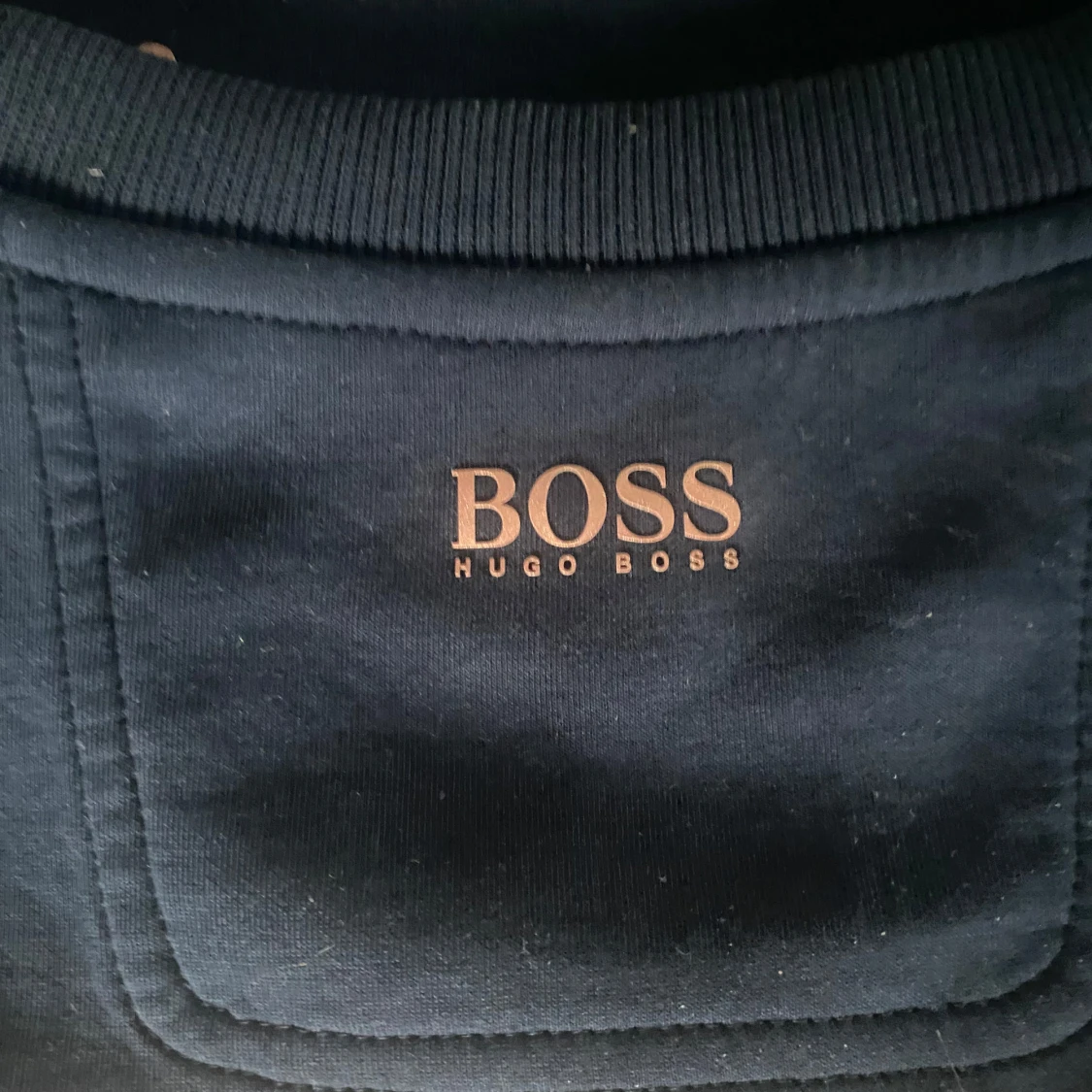 Mörkblå sweatshirt från Hugo Boss - 1