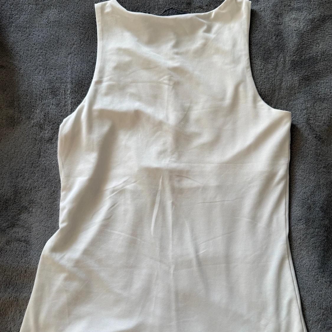 Vero Moda vit topp, storlek S. Nyskick - 1